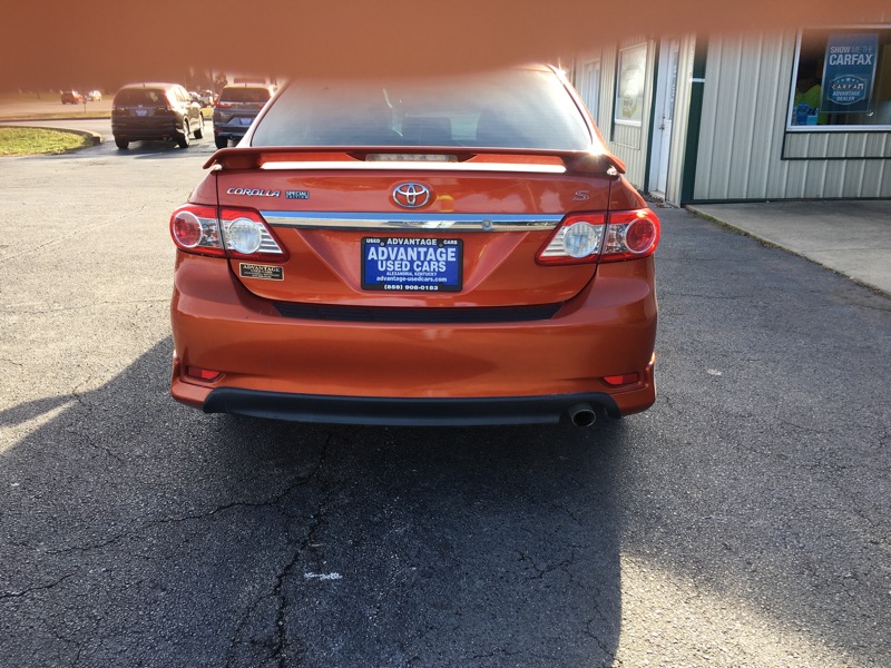 Toyota Corolla S 4-Speed AT 2013