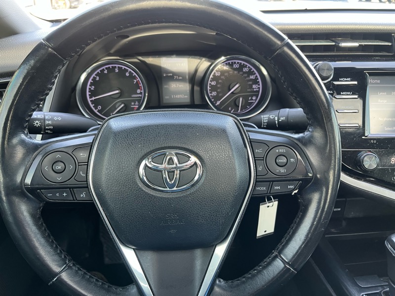 Toyota Camry SE 2019