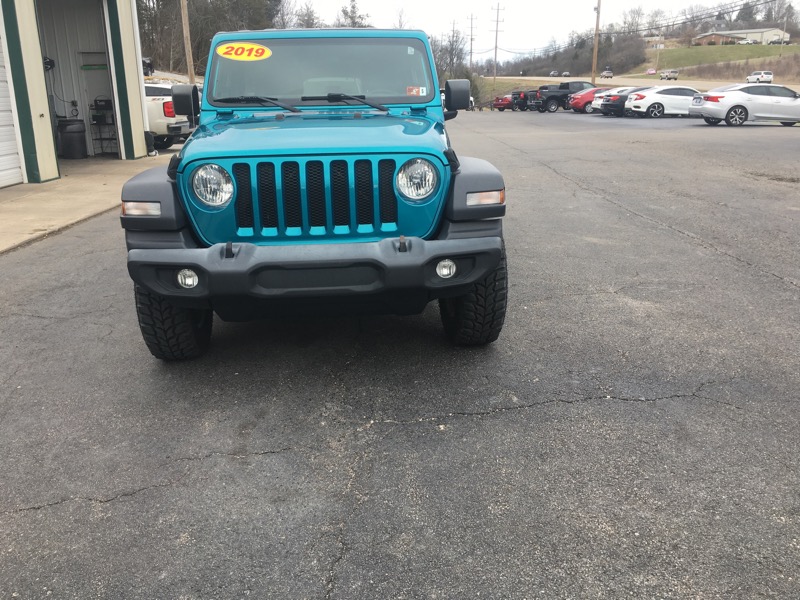 Jeep Wrangler Unlimited Sport 2019
