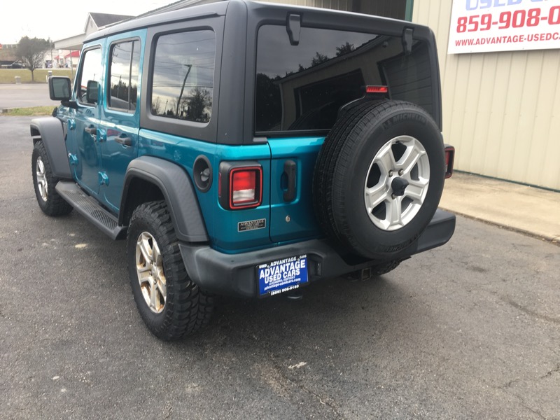 Jeep Wrangler Unlimited Sport 2019