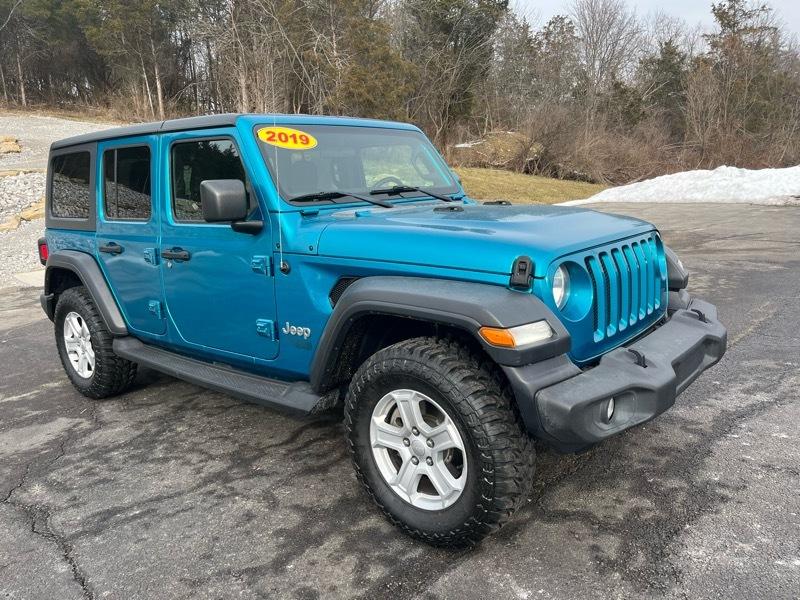 Jeep Wrangler Unlimited Sport 2019