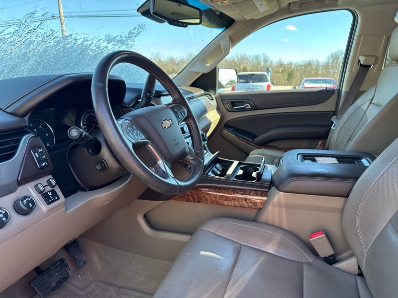 Chevrolet Suburban Premier 4WD 2017