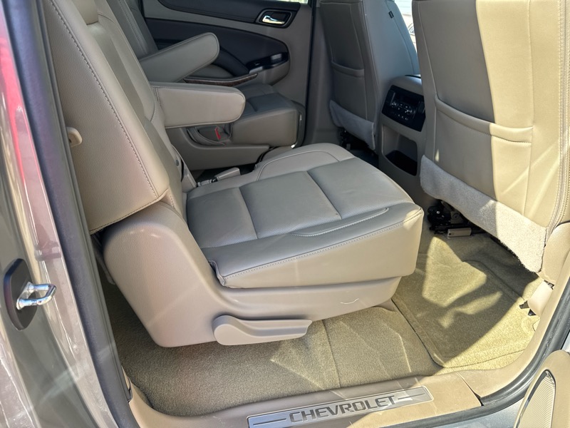 Chevrolet Suburban Premier 4WD 2017