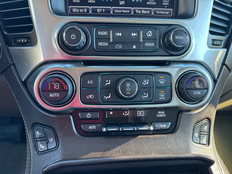 Chevrolet Suburban Premier 4WD 2017