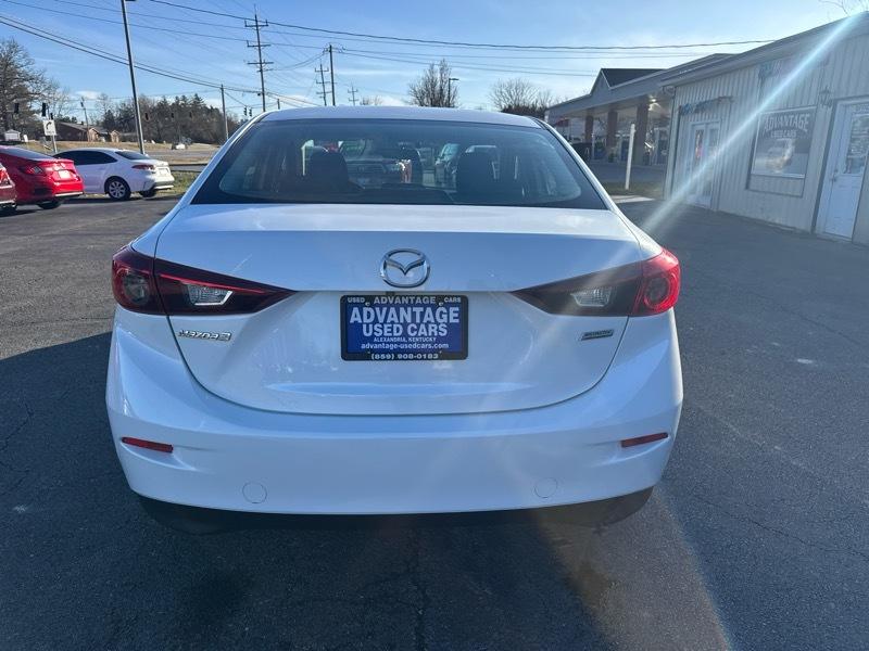 Mazda MAZDA3 i Sport AT 4-Door 2017