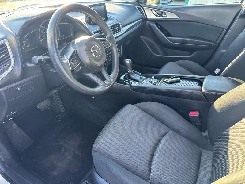 Mazda MAZDA3 i Sport AT 4-Door 2017