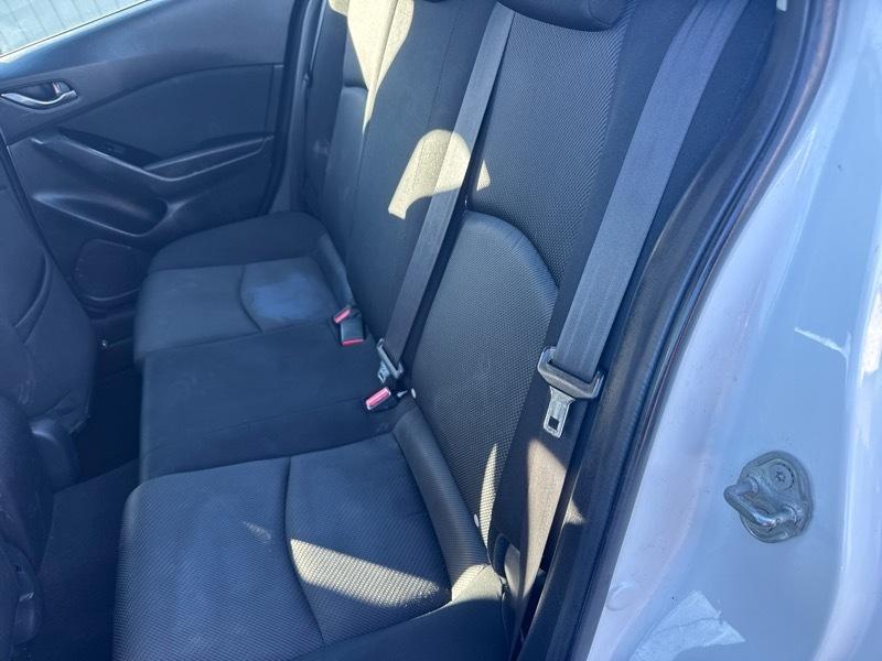 Mazda MAZDA3 i Sport AT 4-Door 2017