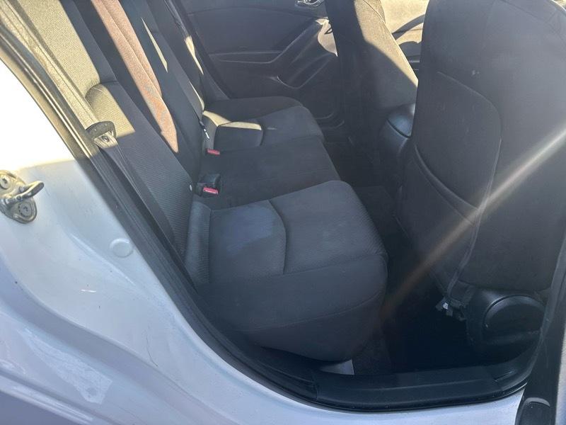 Mazda MAZDA3 i Sport AT 4-Door 2017