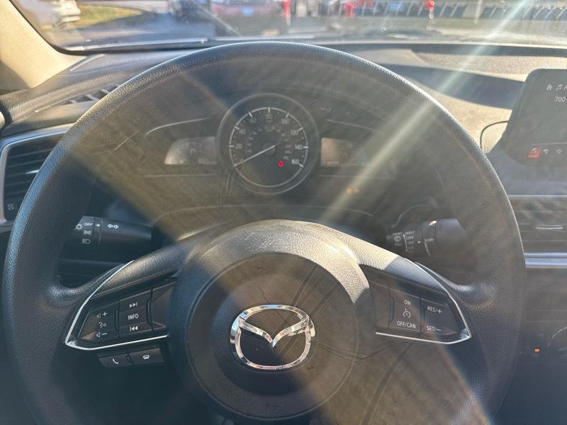 Mazda MAZDA3 i Sport AT 4-Door 2017