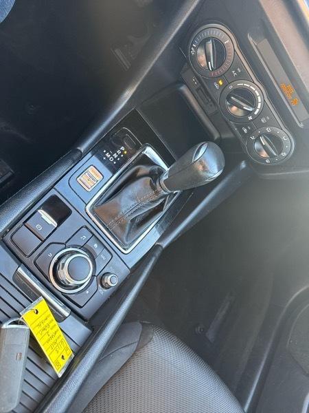 Mazda MAZDA3 i Sport AT 4-Door 2017