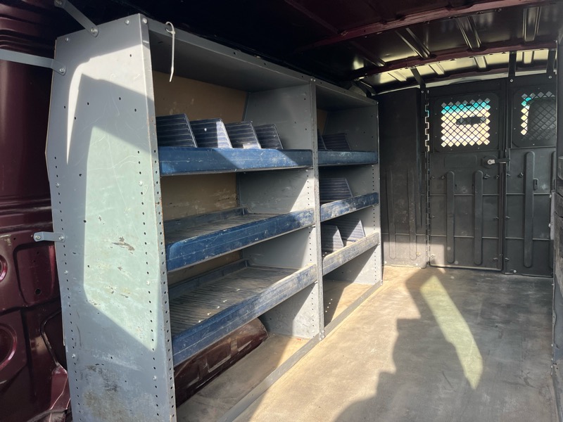 Ford Econoline E-250 2011