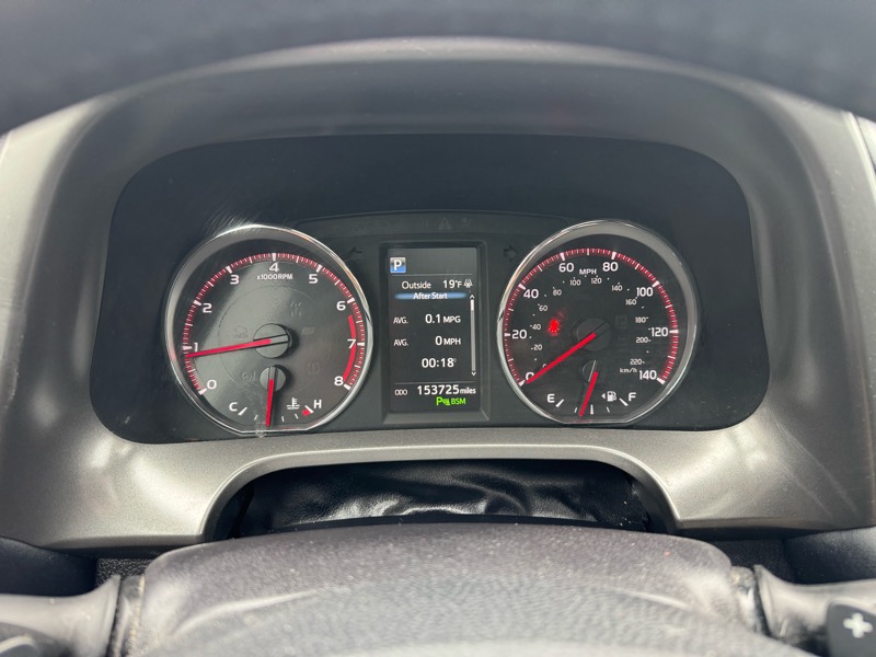 Toyota RAV4 SE 4WD 2017