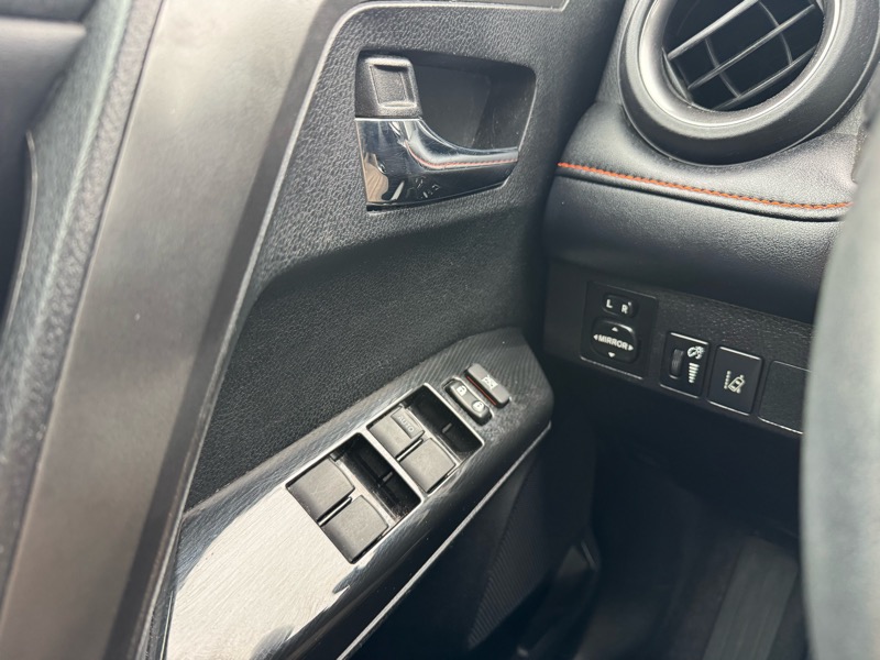 Toyota RAV4 SE 4WD 2017