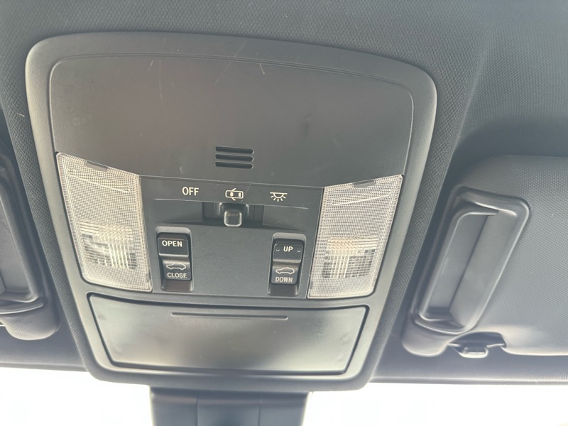 Toyota RAV4 SE 4WD 2017