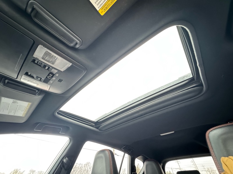 Toyota RAV4 SE 4WD 2017