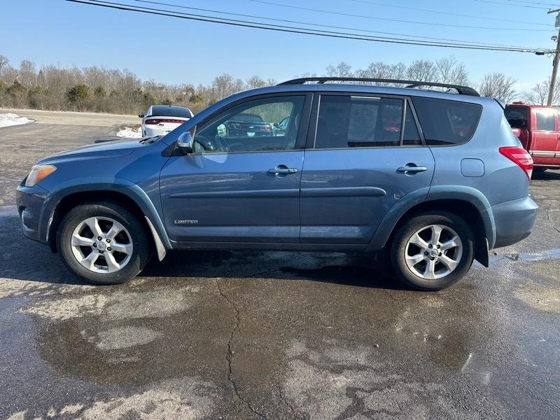 Toyota RAV4 Limited V6 2WD 2009
