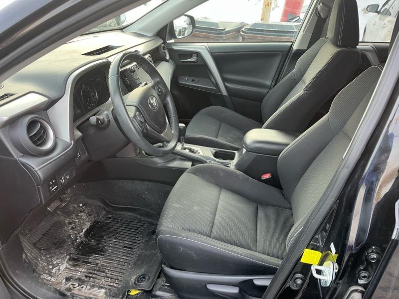 Toyota RAV4 XLE AWD 2017