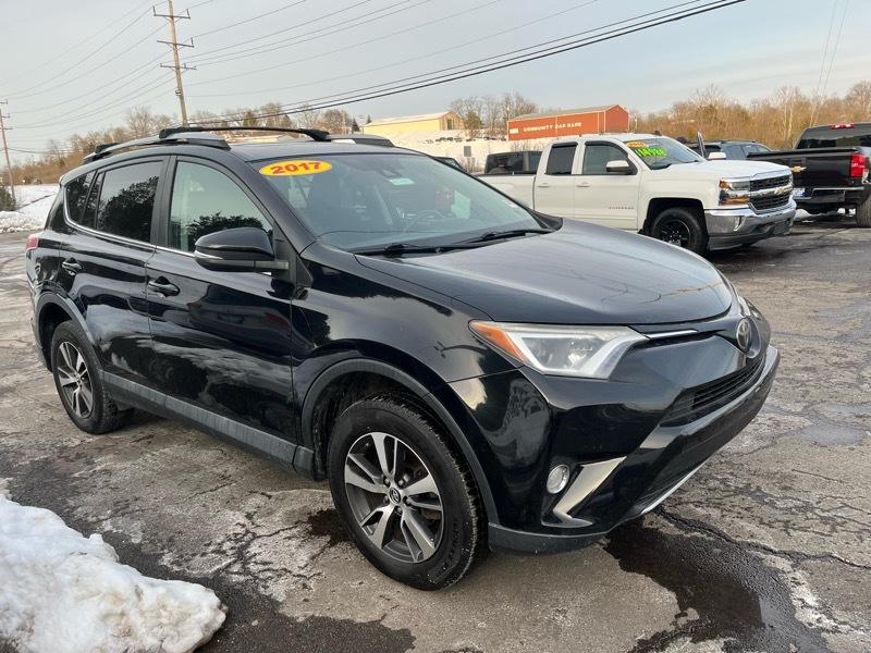 Toyota RAV4 XLE AWD 2017