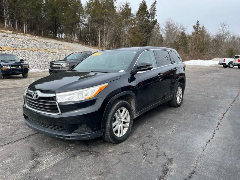 Toyota Highlander LE FWD I4 2015