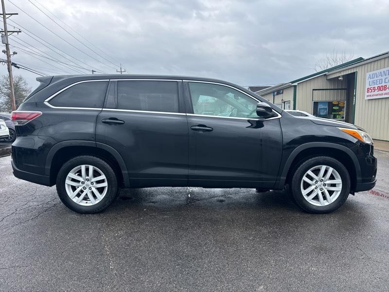 2015 Toyota Highlander LE
