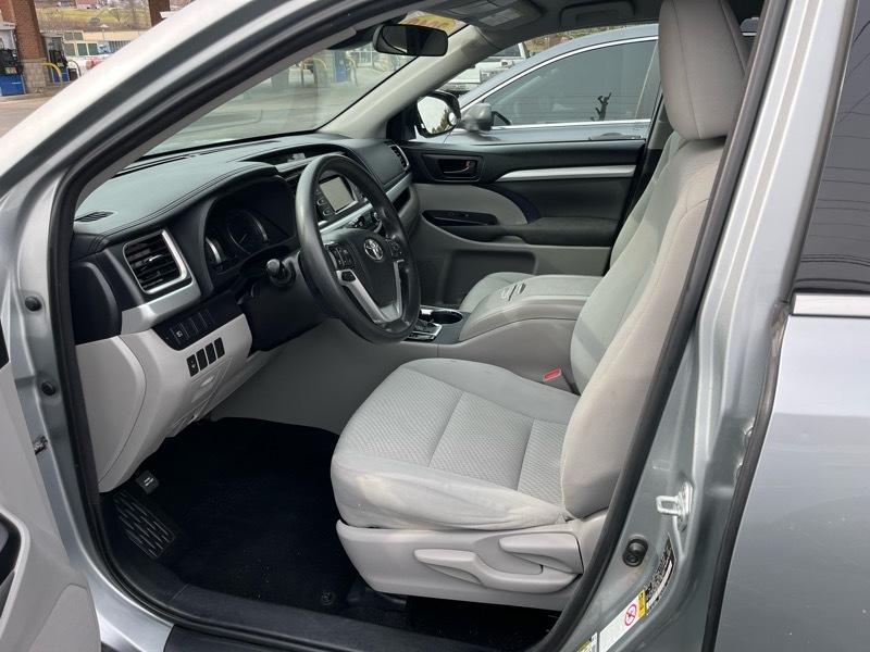 Toyota Highlander LE Plus AWD V6 2018