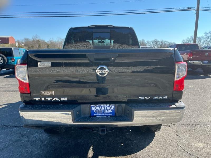 Nissan Titan S Crew Cab 4WD 2018