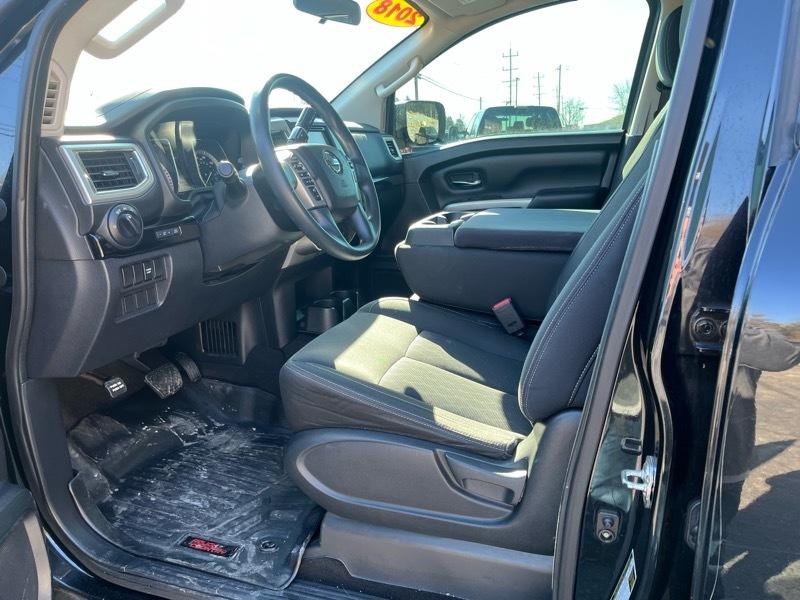 Nissan Titan S Crew Cab 4WD 2018