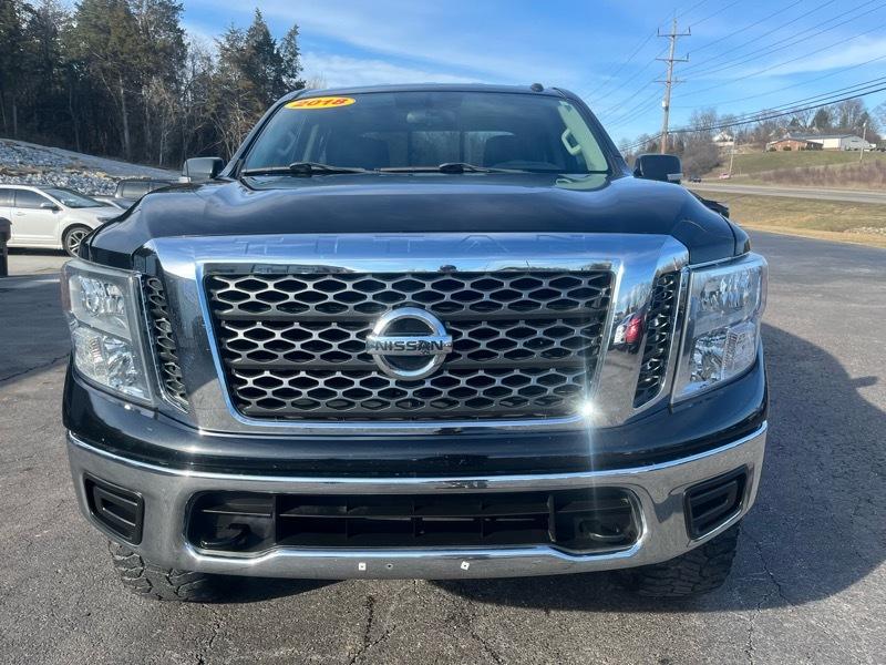 Nissan Titan PRO-4X Crew Cab 4WD SWB 2018