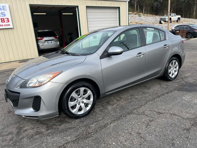 Mazda MAZDA3 i Sport 4-Door 2012