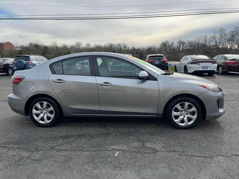 Mazda MAZDA3 i Sport 4-Door 2012