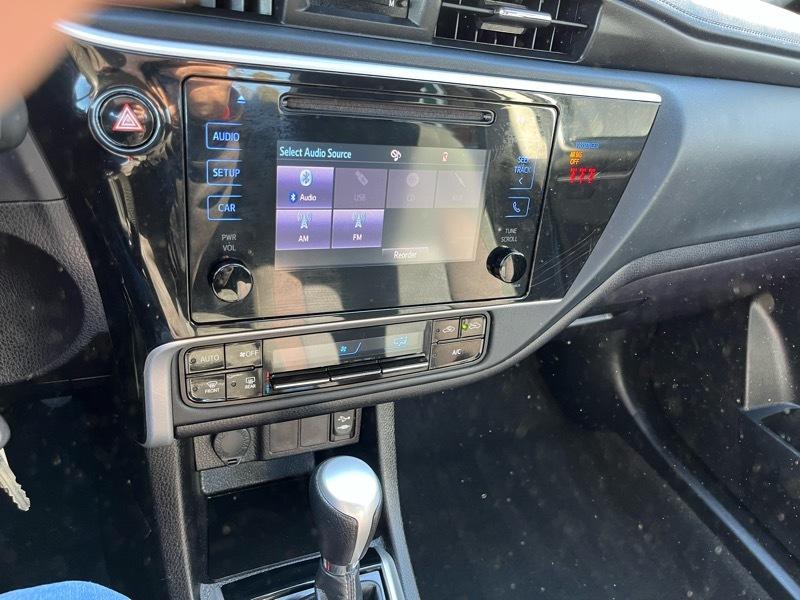 Toyota Corolla LE CVT 2018