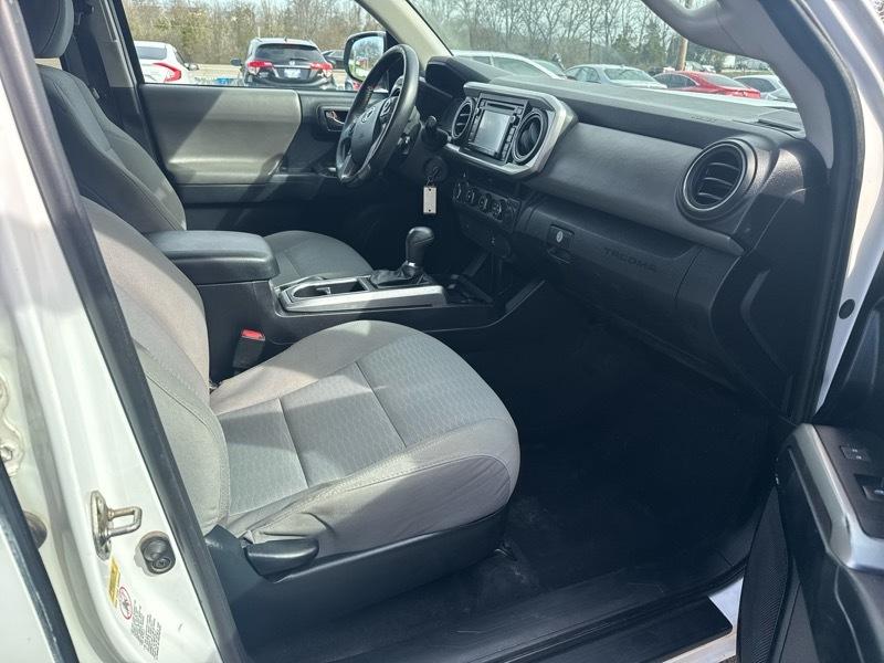 Toyota Tacoma SR5 Double Cab Long Bed V6 6AT 4WD 2016