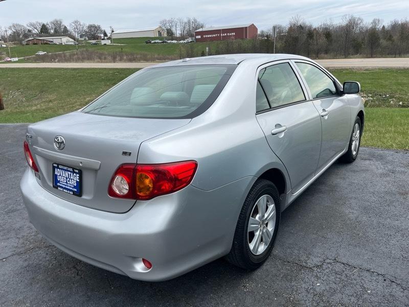 Toyota Corolla LE 4-Speed AT 2010