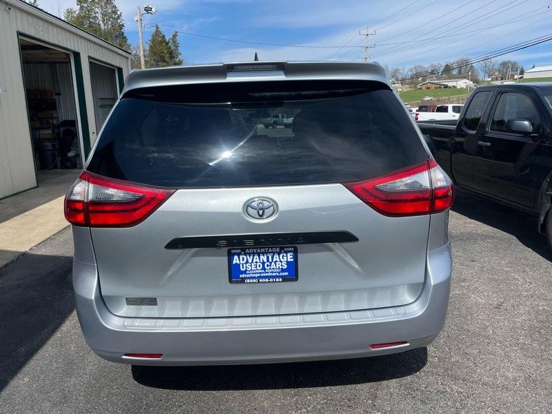 Toyota Sienna L 7-Passenger 2020