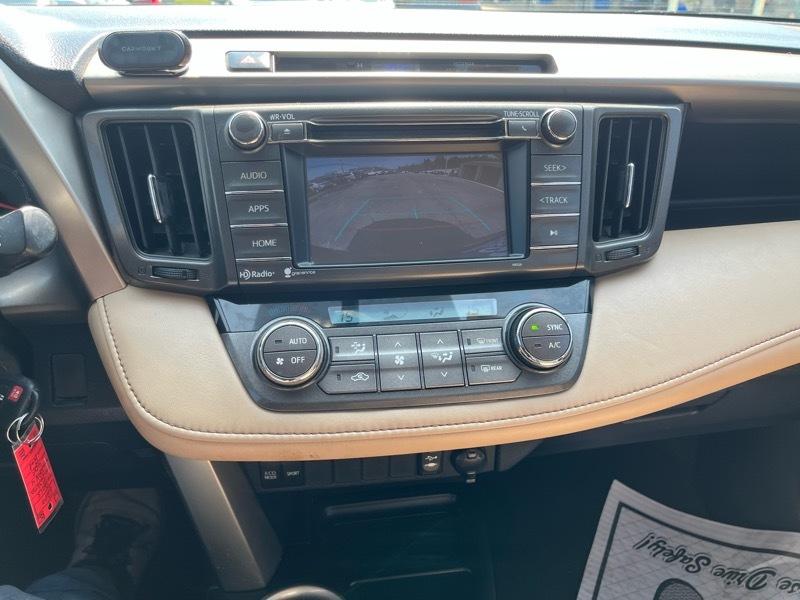 Toyota RAV4 XLE FWD 2015