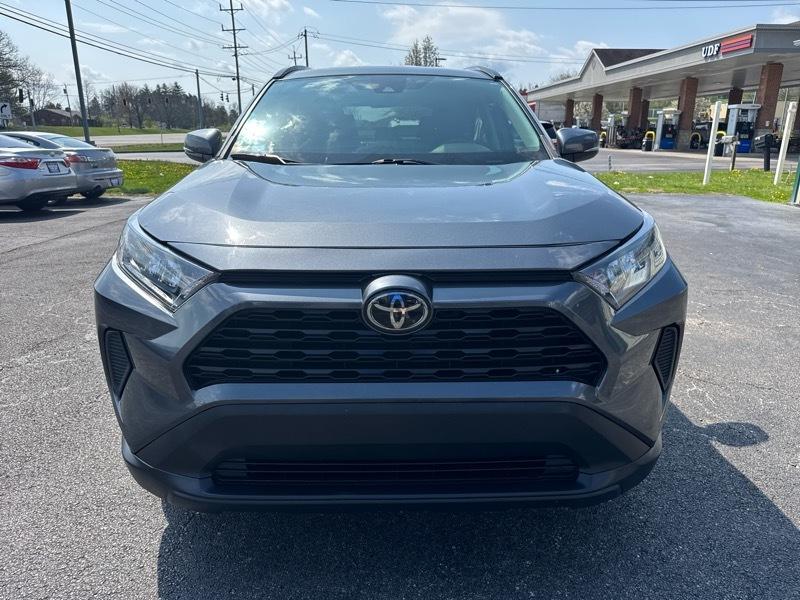 Toyota RAV4 LE AWD 2021