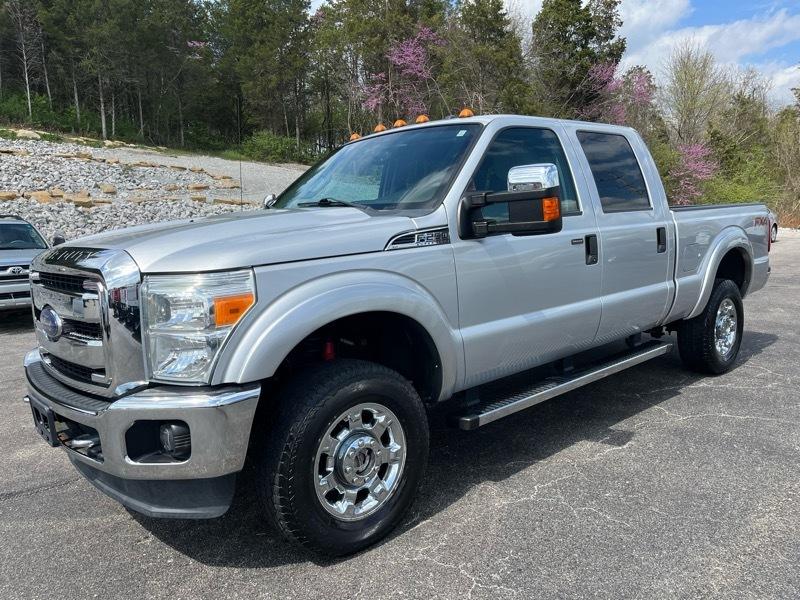 Ford F-250 SD XLT Crew Cab Short Bed 4WD 2015
