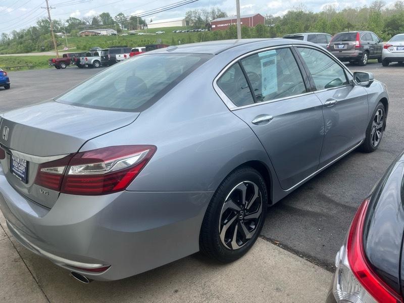 Honda Accord EX-L Sedan V6 6-Spd AT 2016