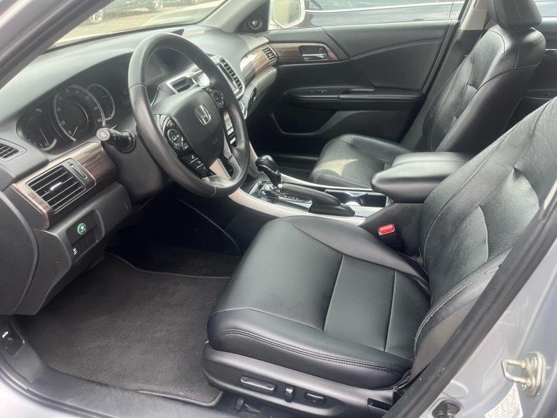 Honda Accord EX-L Sedan V6 6-Spd AT 2016