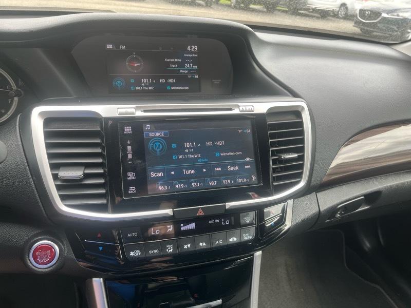 Honda Accord EX-L Sedan V6 6-Spd AT 2016