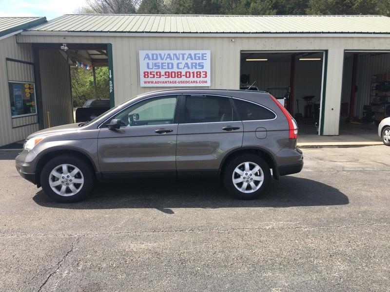 2011 Honda CR-V SE 4WD 5-Speed AT