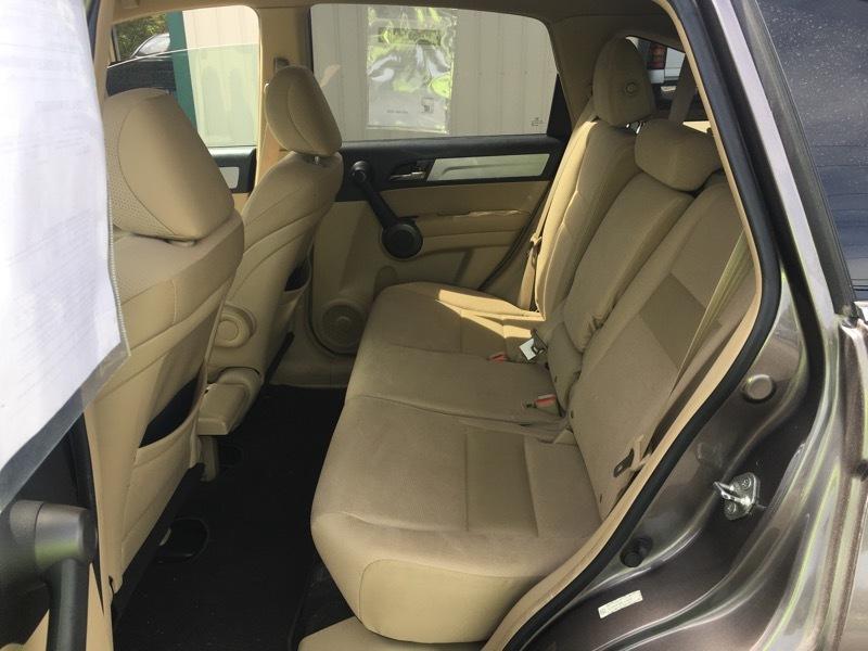 Honda CR-V SE 4WD 5-Speed AT 2011