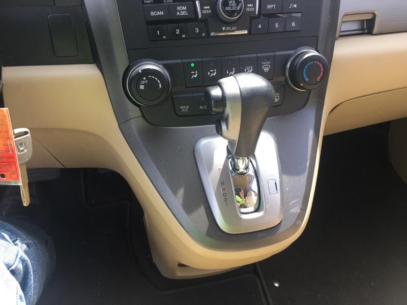 Honda CR-V SE 4WD 5-Speed AT 2011