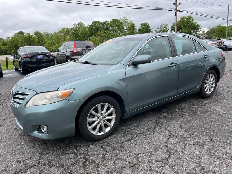 Toyota Camry  2010