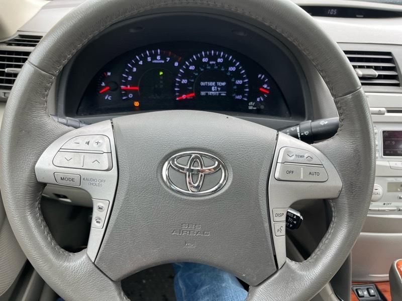 Toyota Camry  2010