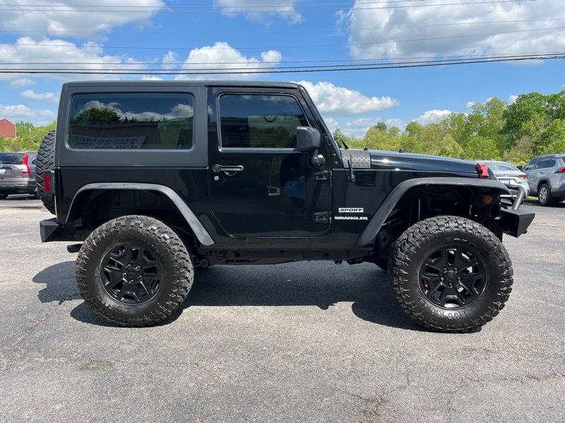 Jeep Wrangler Sport 4WD 2017