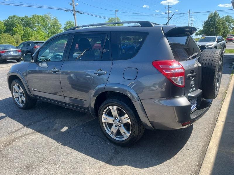 Toyota RAV4 Sport I4 4WD 2011