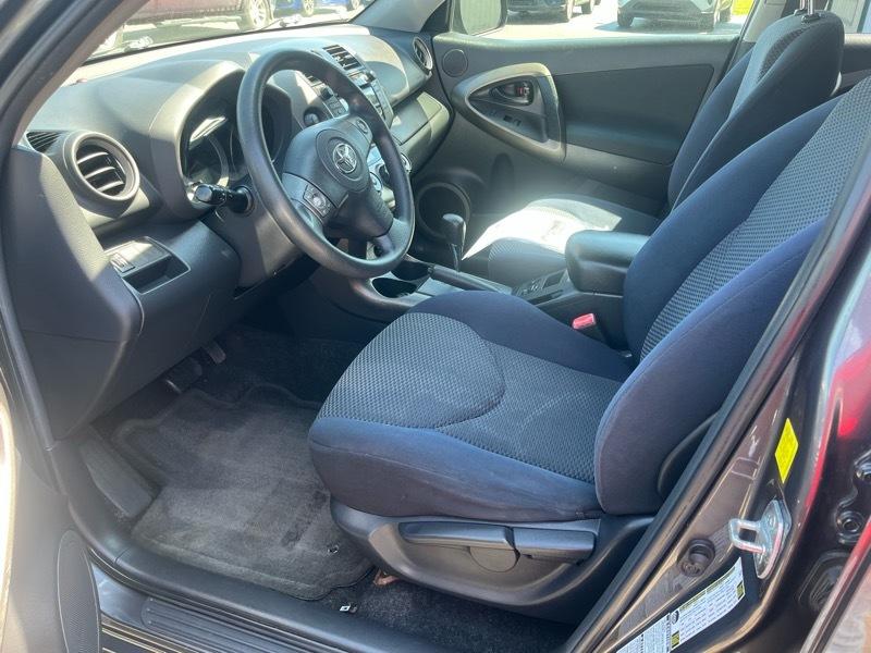 Toyota RAV4 Sport I4 4WD 2011