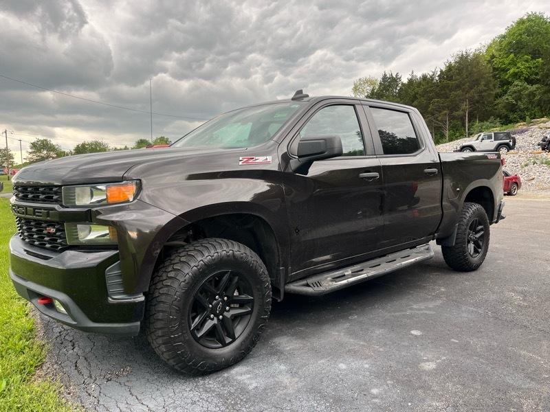 2020 Chevrolet Silverado 1500 Custom Trail Boss Crew Cab Short Box 4WD