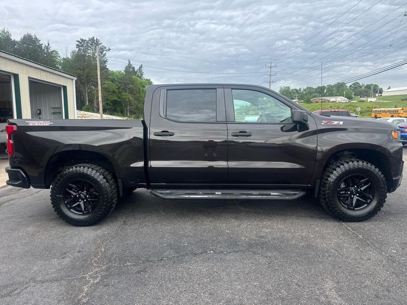 2020 Chevrolet Silverado 1500 Custom Trail Boss Crew Cab Short Box 4WD